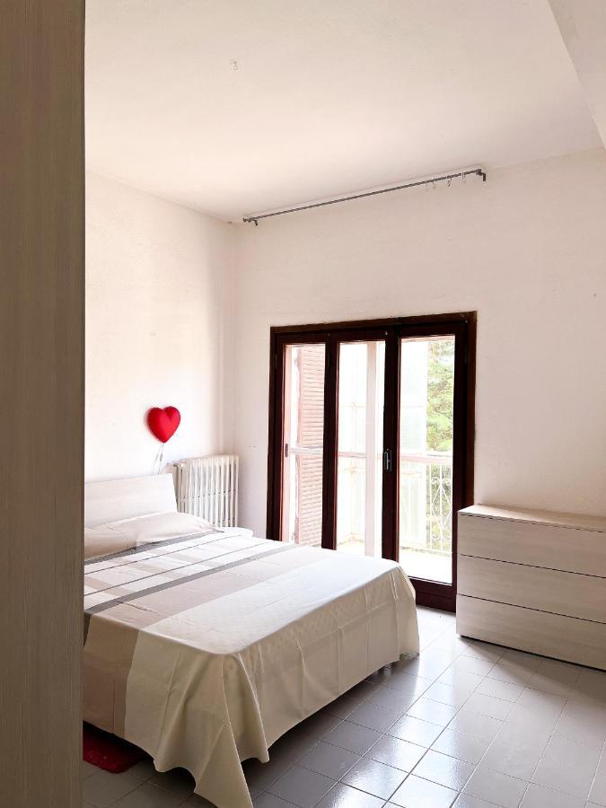 Villa Rosa Giustenice 外观 照片